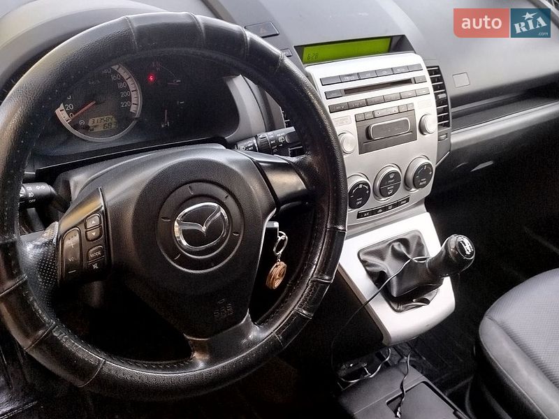 Минивэн Mazda 5 2006 в Калуше