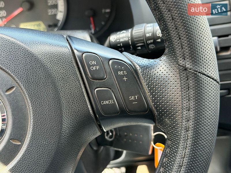 Минивэн Mazda 5 2006 в Виннице