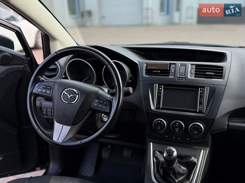 Минивэн Mazda 5 2011 в Ровно