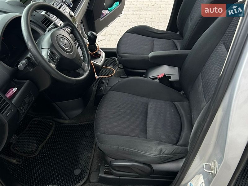 Минивэн Mazda 5 2009 в Львове фото 24 Минивэн Mazda 5 2009 в Львове