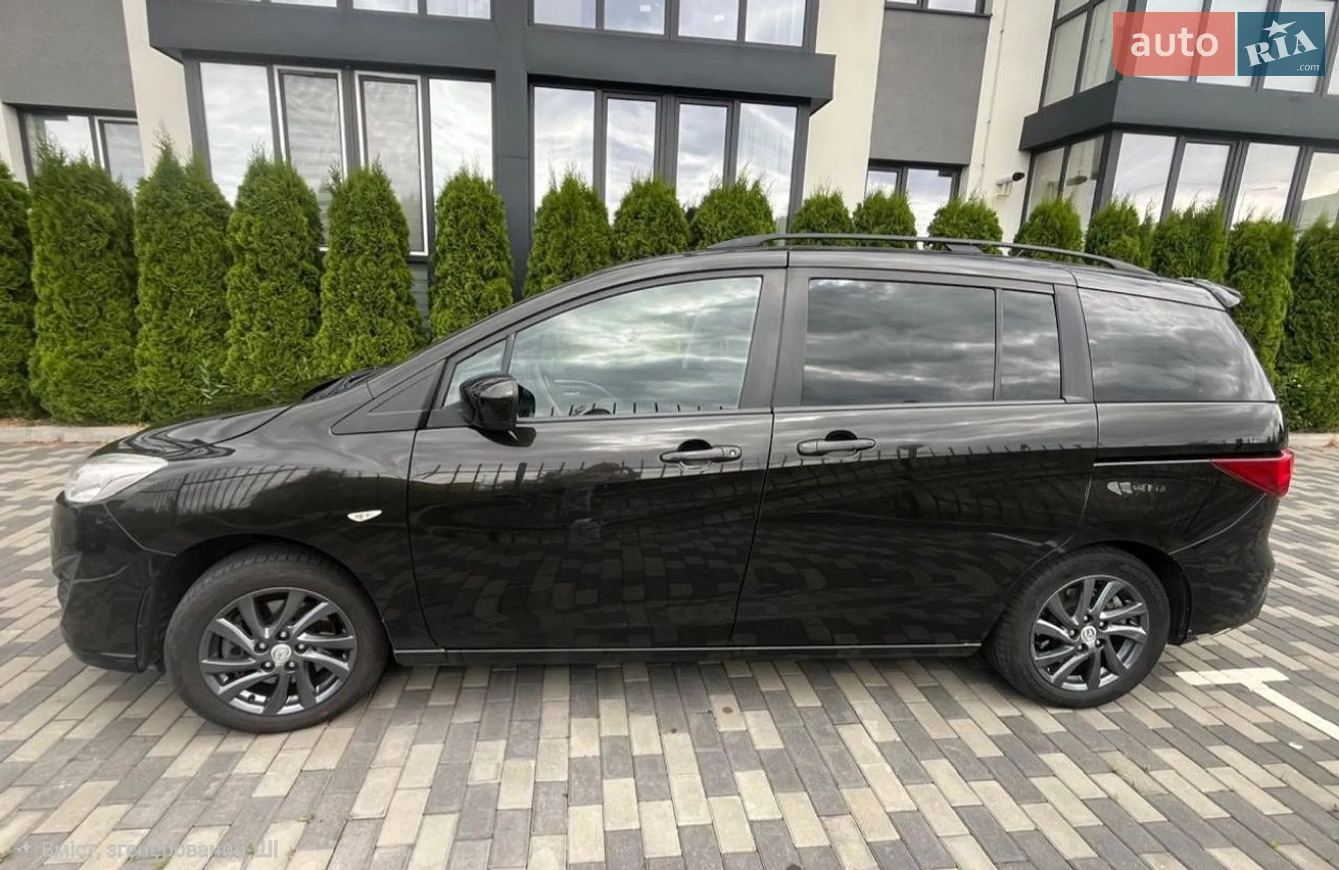 2011 Mazda 5 - мініатюра 2