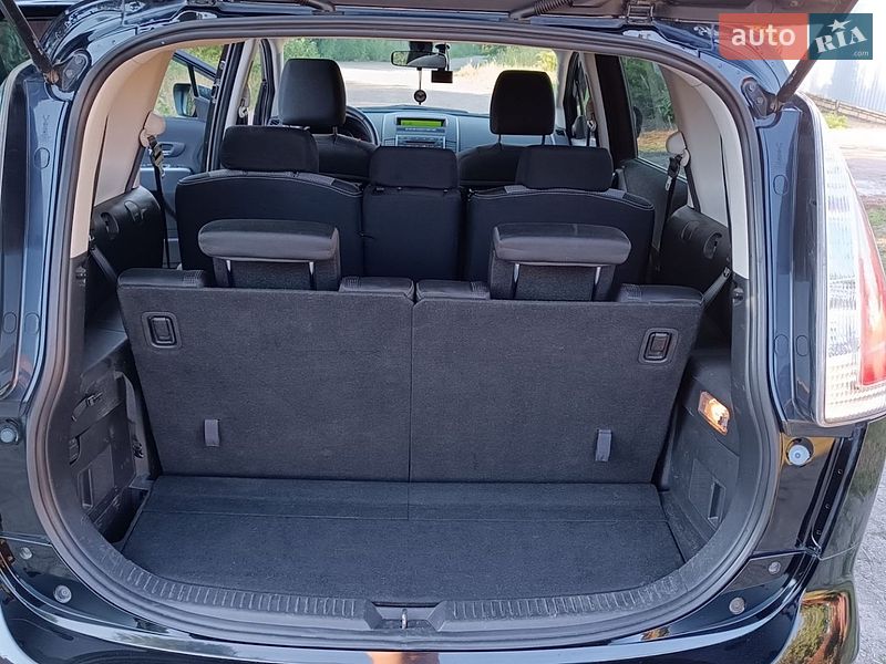 Минивэн Mazda 5 2009 в Каменец-Подольском