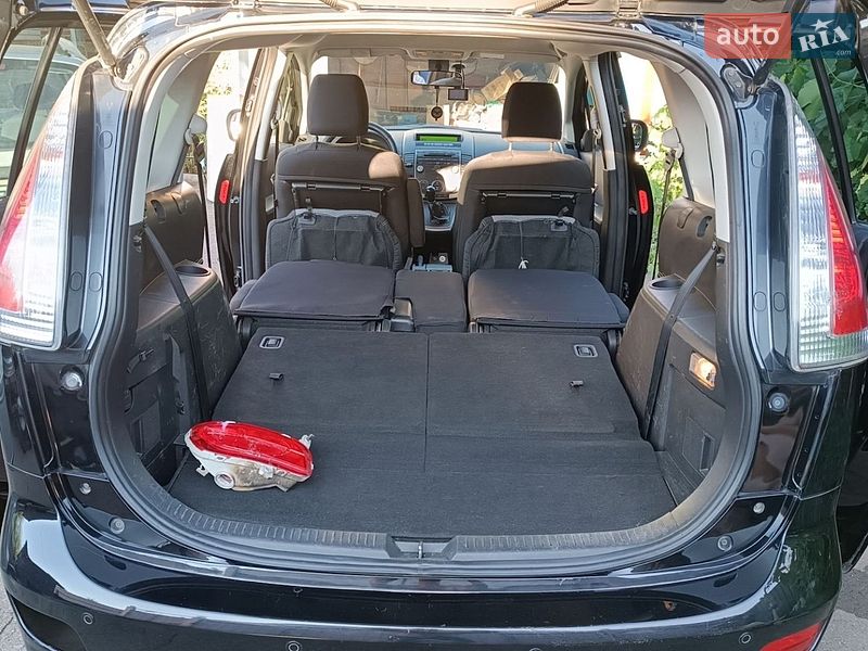 Минивэн Mazda 5 2009 в Каменец-Подольском