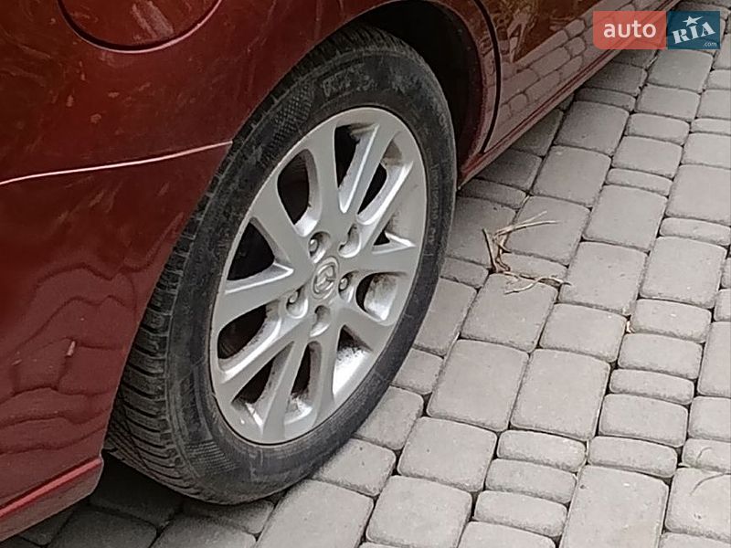 Минивэн Mazda 5 2008 в Черновцах