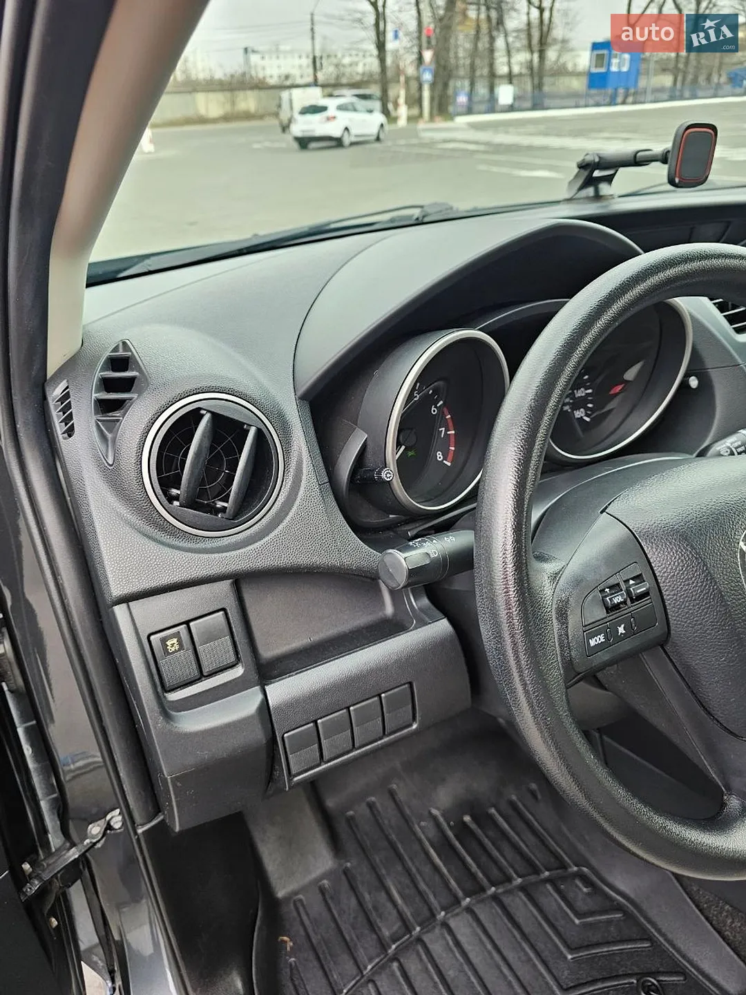 2011 Mazda 5 - мініатюра 10