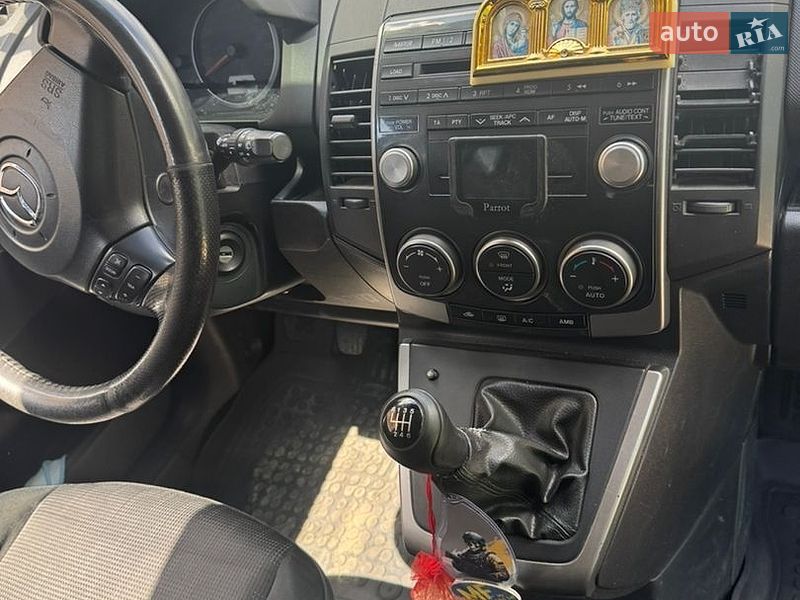Минивэн Mazda 5 2008 в Мукачево