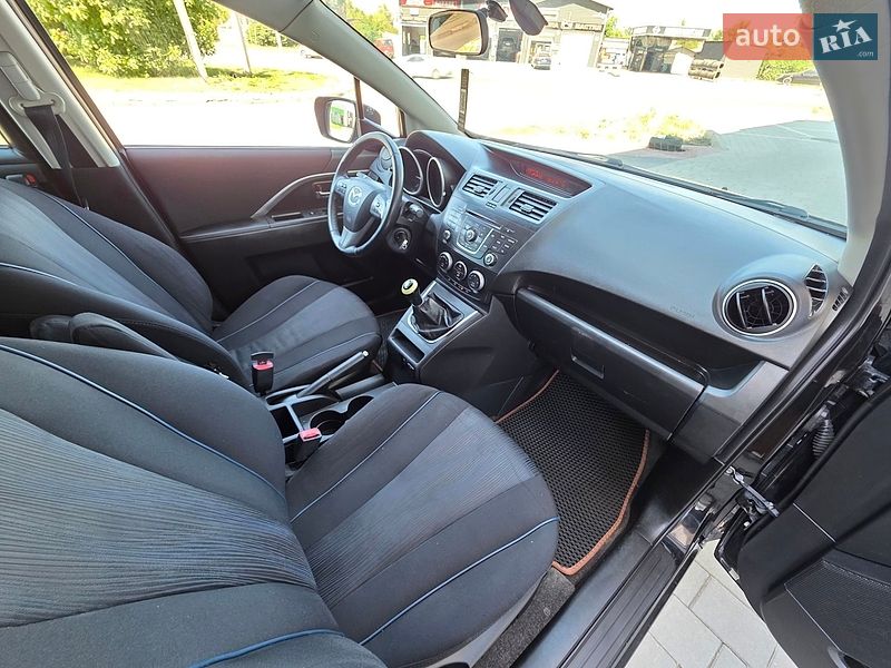 Минивэн Mazda 5 2011 в Ивано-Франковске