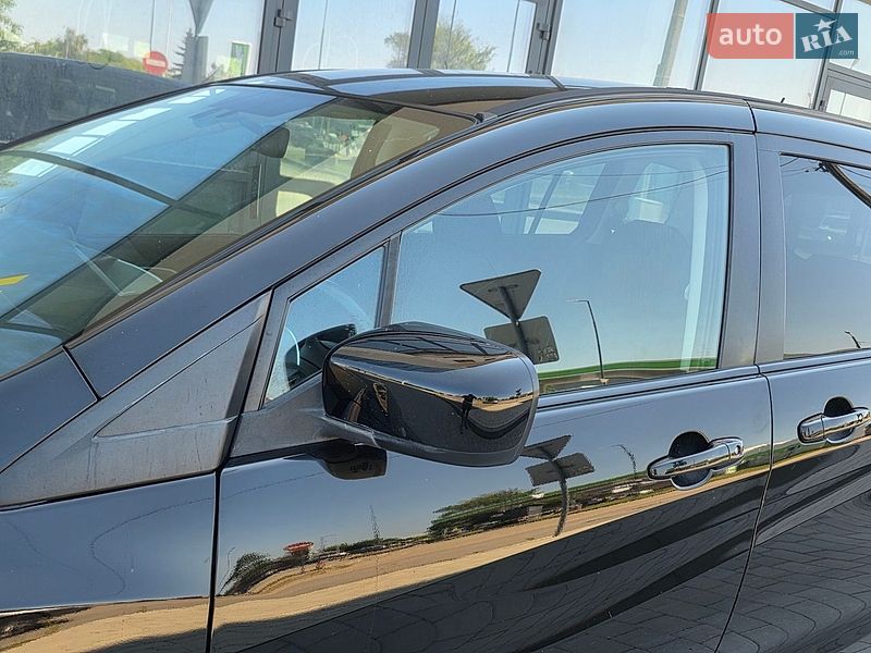 Минивэн Mazda 5 2011 в Ивано-Франковске