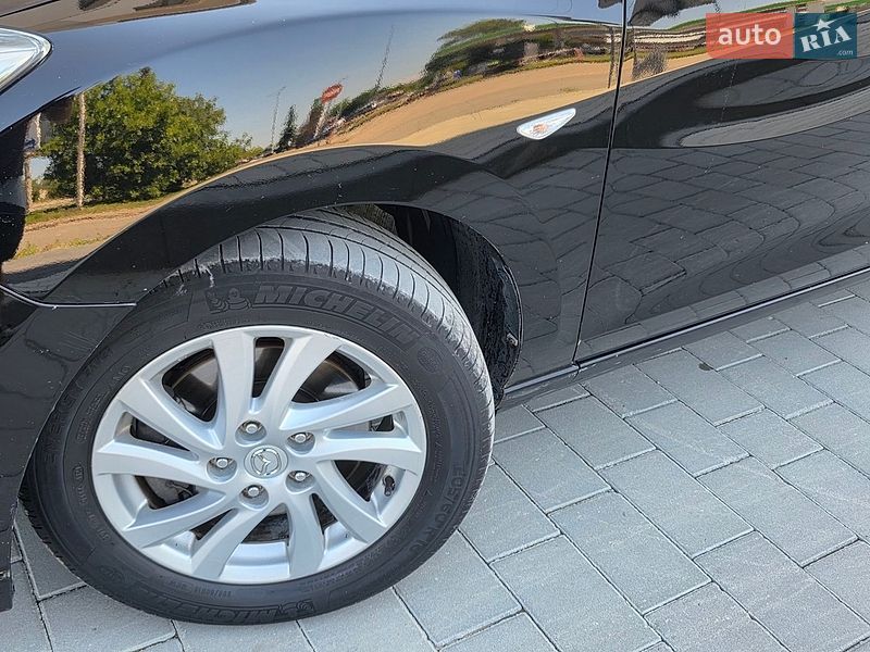Минивэн Mazda 5 2011 в Ивано-Франковске