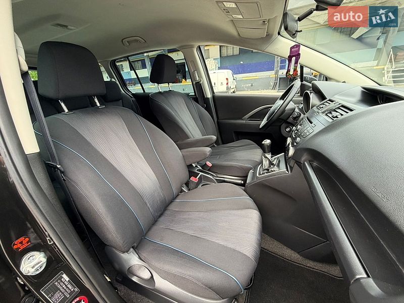 Мінівен Mazda 5 2011 в Рівному