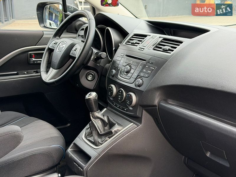 Мінівен Mazda 5 2011 в Рівному