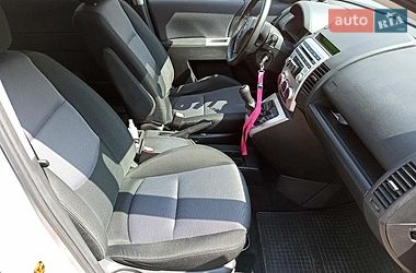 Мінівен Mazda 5 2007 в Києві