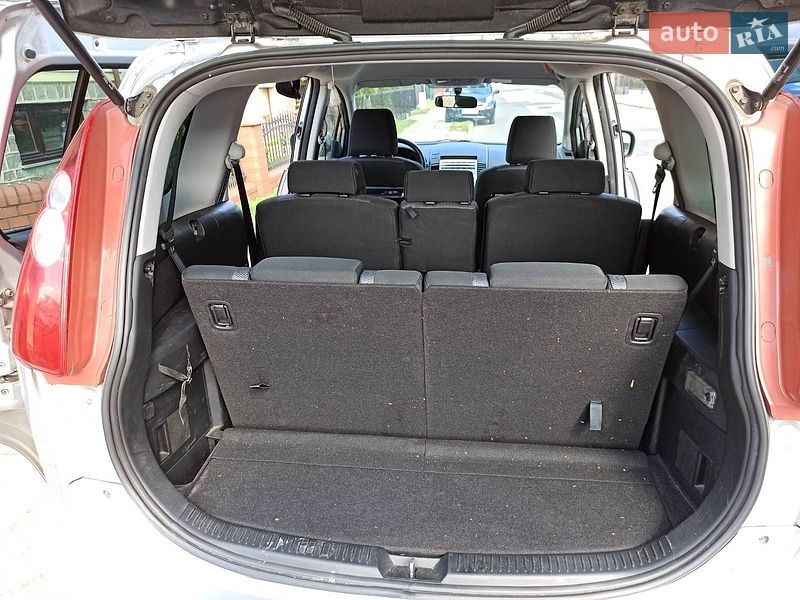 Мінівен Mazda 5 2007 в Києві