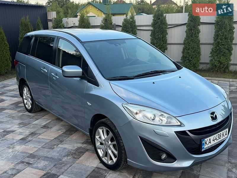 Мінівен Mazda 5 2011 в Києві