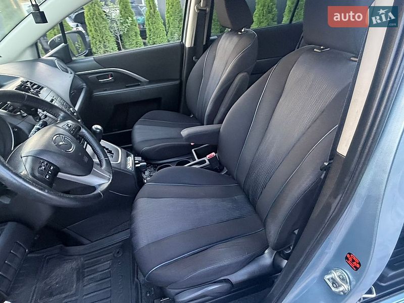Мінівен Mazda 5 2011 в Києві