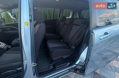 Мінівен Mazda 5 2011 в Києві