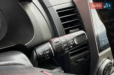Минивэн Mazda 5 2007 в Киеве