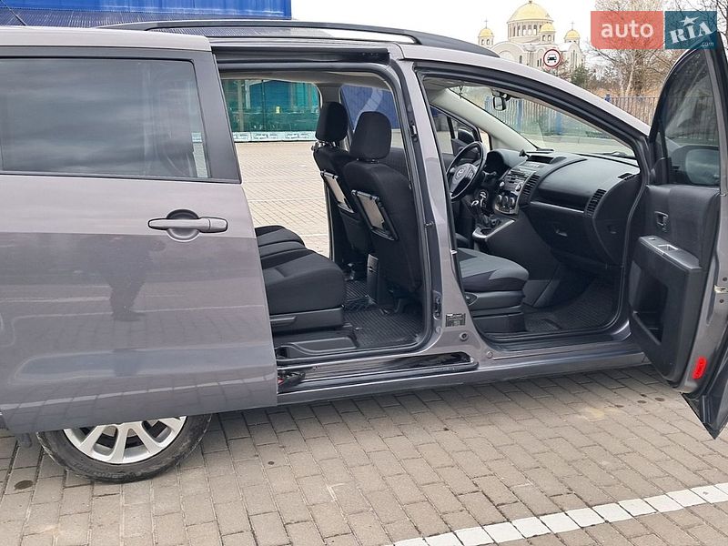 Минивэн Mazda 5 2010 в Львове
