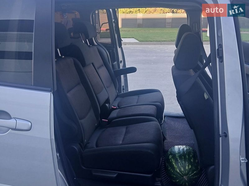 Мінівен Mazda 5 2008 в Рівному