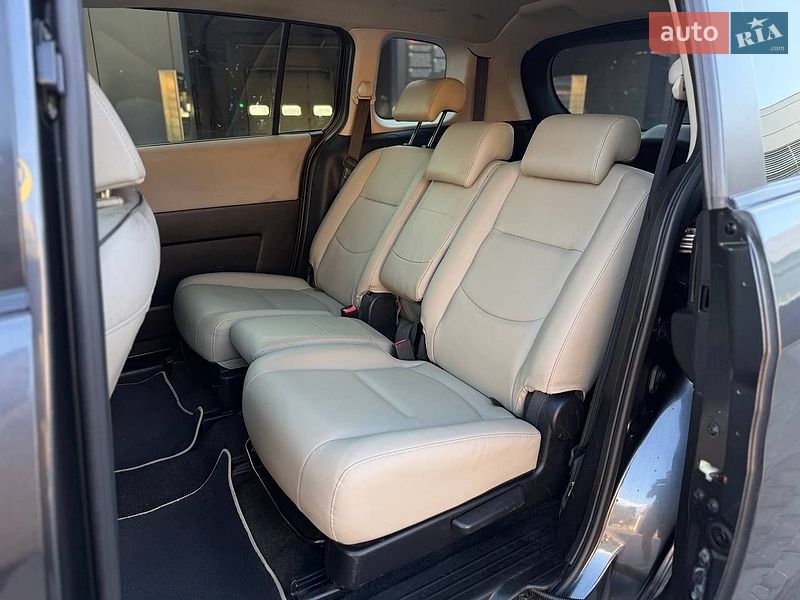Минивэн Mazda 5 2014 в Кривом Роге