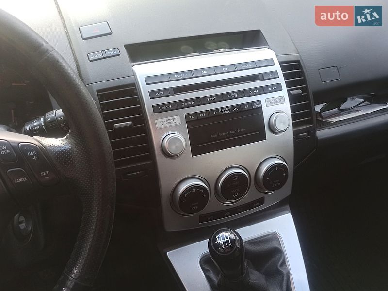 Минивэн Mazda 5 2007 в Нововолынске