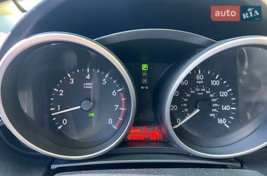 Мінівен Mazda 5 2011 в Києві
