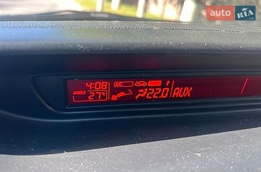Мінівен Mazda 5 2011 в Києві