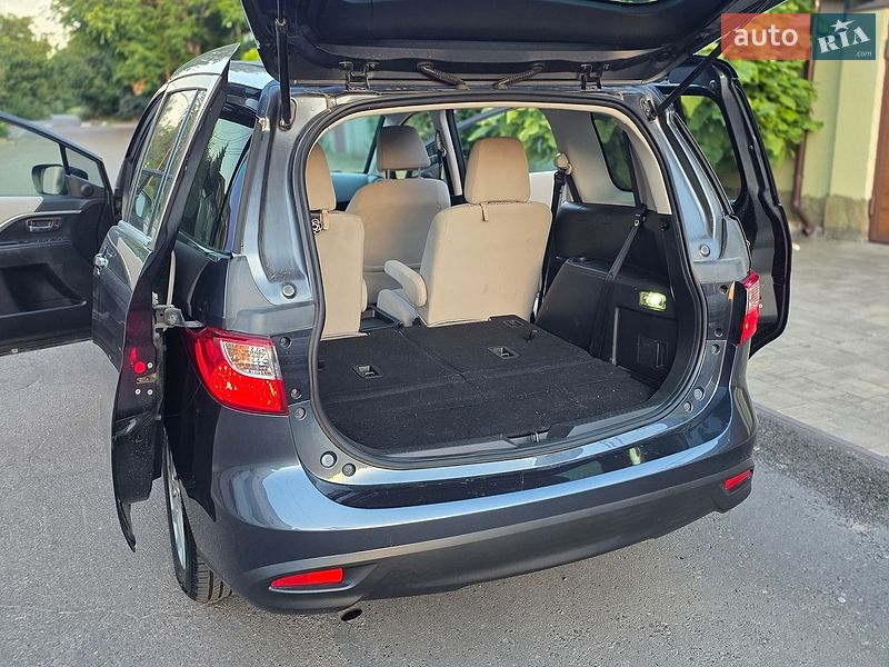 Мінівен Mazda 5 2011 в Одесі