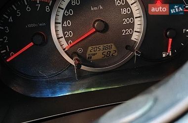 Мінівен Mazda 5 2006 в Харкові
