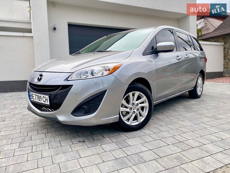 Мінівен Mazda 5 2011 в Києві