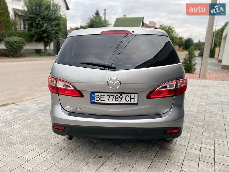 Мінівен Mazda 5 2011 в Києві