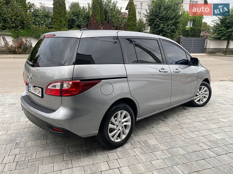 Мінівен Mazda 5 2011 в Києві