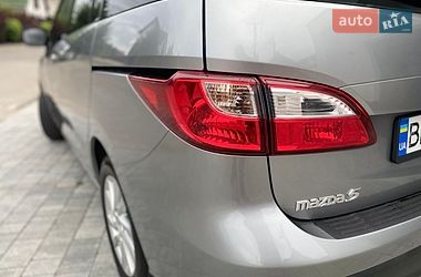 Мінівен Mazda 5 2011 в Києві