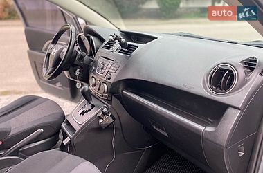 Мінівен Mazda 5 2011 в Києві