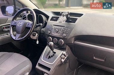 Мінівен Mazda 5 2011 в Києві