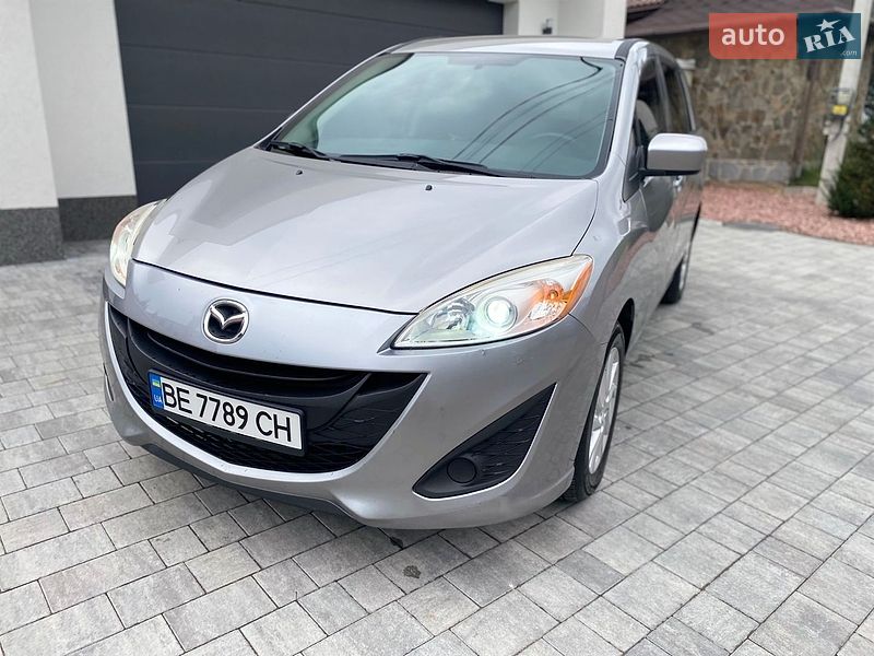 Мінівен Mazda 5 2011 в Києві