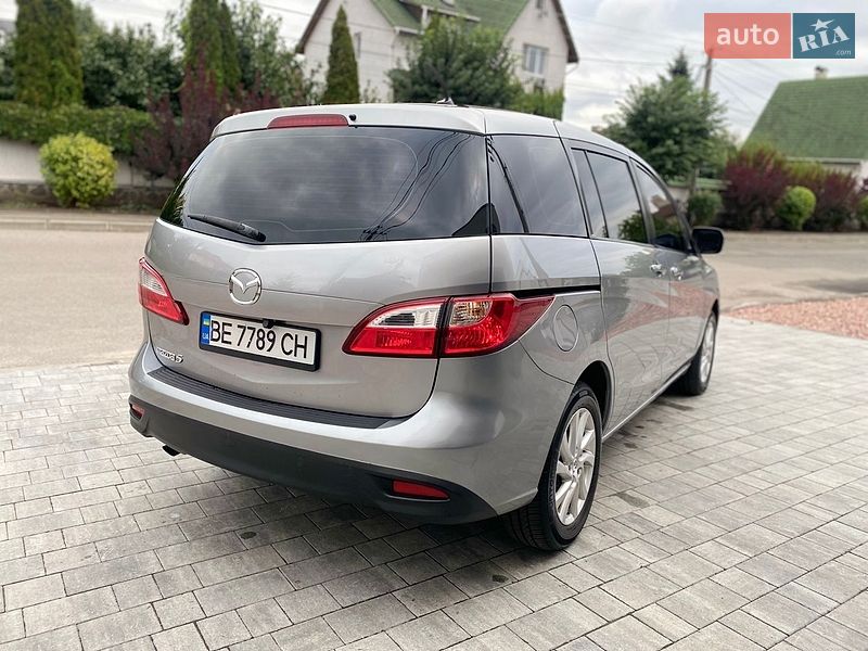 Мінівен Mazda 5 2011 в Києві
