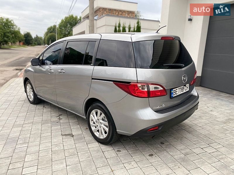 Мінівен Mazda 5 2011 в Києві