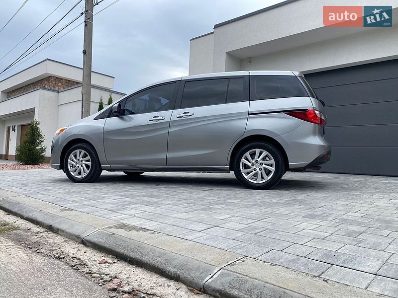 Мінівен Mazda 5 2011 в Києві