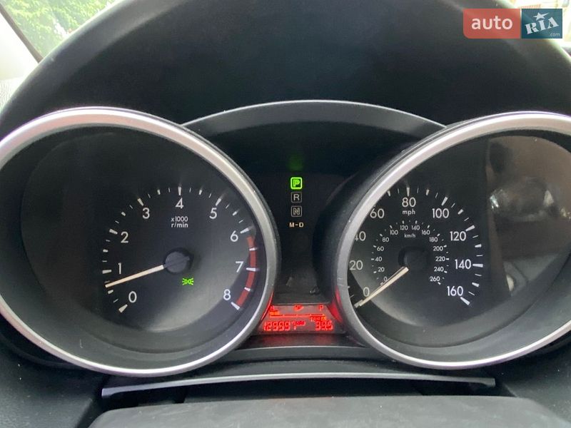 Мінівен Mazda 5 2011 в Києві