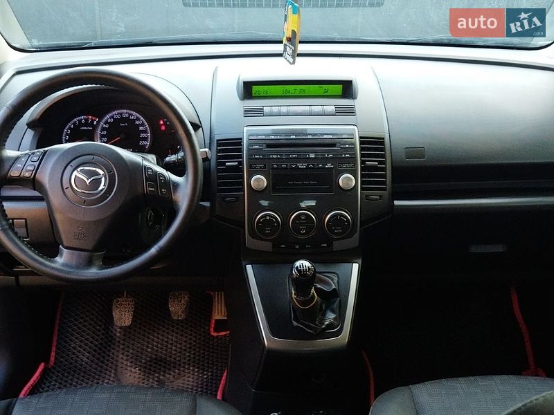 Мінівен Mazda 5 2008 в Львові