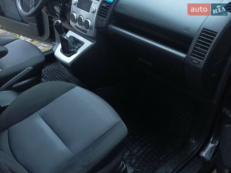 Минивэн Mazda 5 2008 в Самборе