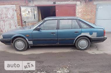 Хэтчбек Mazda 626 1987 в 