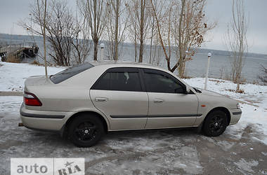 Седан Mazda 626 1998 в 