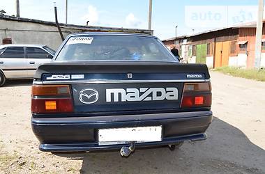 Седан Mazda 626 1987 в Житомире