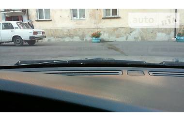 Седан Mazda 626 1991 в Ровно