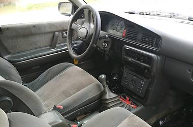 Седан Mazda 626 1988 в Тернополе