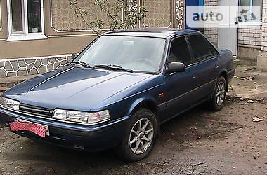 Седан Mazda 626 1990 в Одессе