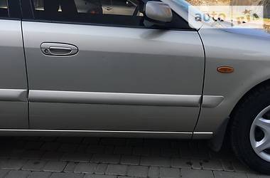 Хэтчбек Mazda 626 2001 в Косове