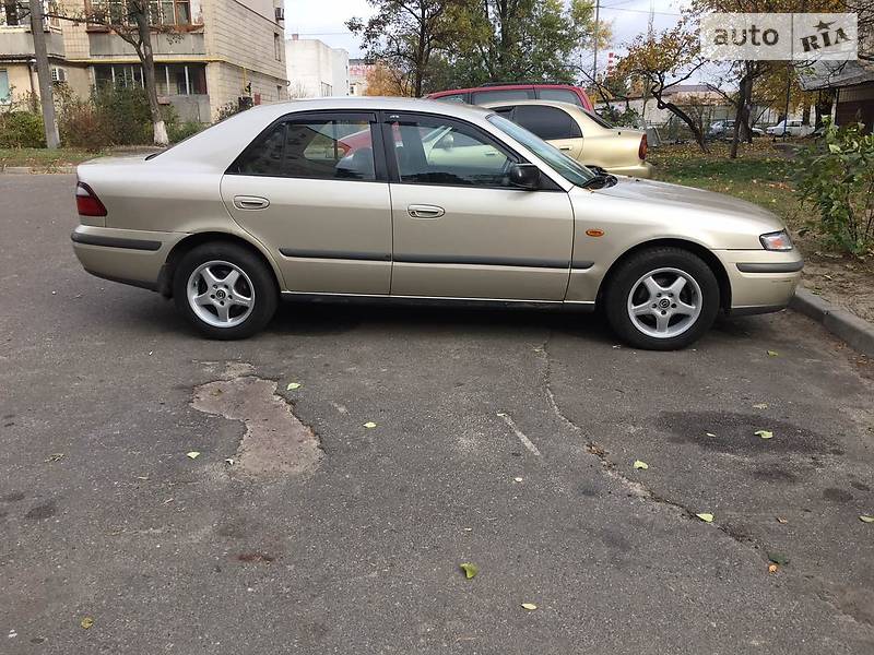 Седан Mazda 626 1998 в Киеве